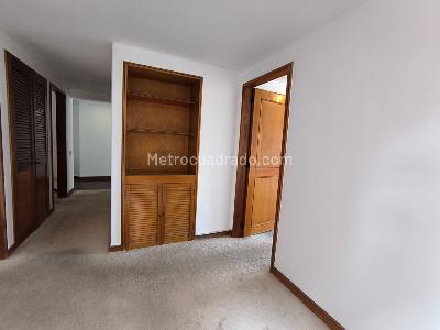 Apartamento de 3 alcobas en venta en Bella Suiza Alta, Bogotá, 104 m² · foto 6 de 20