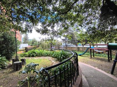 Apartamento de 3 alcobas en venta en San Gabriel Norte, Bogotá, 100 m² · foto 2 de 16