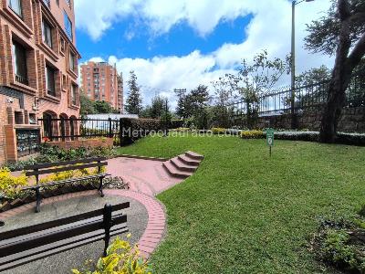 Apartamento de 3 alcobas en venta en San Gabriel Norte, Bogotá, 100 m² · foto 3 de 16