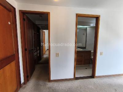 Apartamento de 3 alcobas en venta en San Gabriel Norte, Bogotá, 100 m² · foto 9 de 16