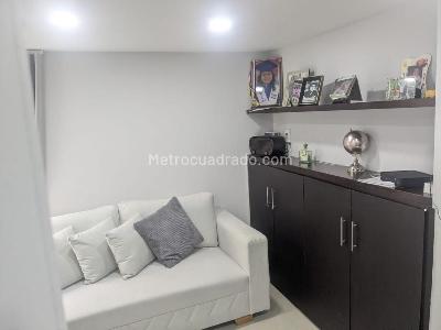 Apartamento de 3 alcobas en venta en Ciudad Salitre Occidental, Bogotá, 98 m² · foto 13 de 19