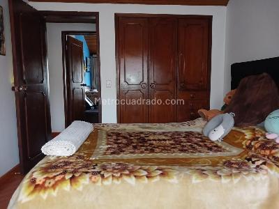 Casa de 4 alcobas en venta en Villa De Magdala, Bogotá, 285 m² · foto 13 de 16