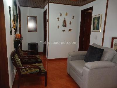 Casa de 4 alcobas en venta en Villa De Magdala, Bogotá, 285 m² · foto 16 de 16
