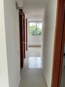 Apartamento de 3 alcobas en venta en Ciudad Salitre Occidental, Bogotá, 70 m² · foto 3 de 12