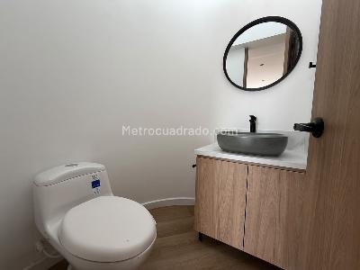 Apartamento de 3 alcobas en arriendo en El Nogal, Bogotá, 160 m² · foto 5 de 18