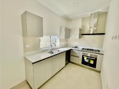 Apartamento de 3 alcobas en venta en El Prado, Santa Marta, 137 m² · foto 3 de 14