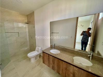 Apartamento de 3 alcobas en venta en El Prado, Santa Marta, 137 m² · foto 9 de 14