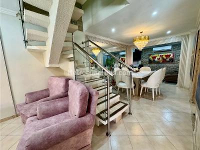 Casa en venta en Barrio Jardin, Santa Marta · foto 2 de 12