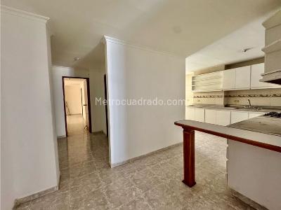 Apartamento en venta en Rodadero, Santa Marta · foto 5 de 18