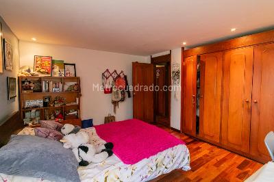 Apartamento de 3 alcobas en venta en Cerros De Niza, Bogotá, 189 m² · foto 12 de 20