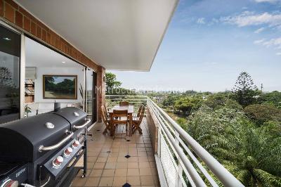 Apartamento de 5 alcobas en venta en Ciudad Jardin, Cali, 330 m² · foto 2 de 20