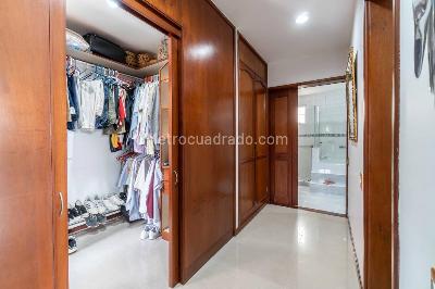 Apartamento de 5 alcobas en venta en Ciudad Jardin, Cali, 330 m² · foto 8 de 20