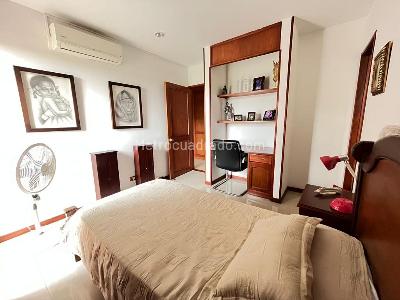 Apartamento de 5 alcobas en venta en Ciudad Jardin, Cali, 330 m² · foto 15 de 20