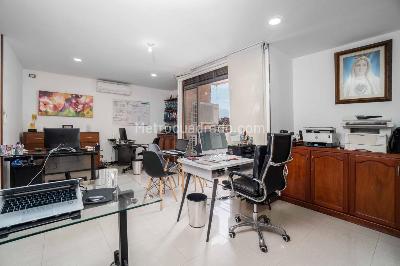 Apartamento de 5 alcobas en venta en Ciudad Jardin, Cali, 330 m² · foto 18 de 20