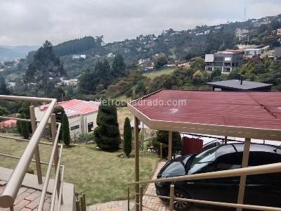 Casa de 3 alcobas en venta en La Calera, La Calera, 200 m² · foto 8 de 20