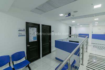 Casa de 5 alcobas en venta en Santa Barbara Occidental, Bogotá, 680 m² · foto 6 de 20