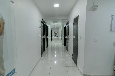 Casa de 5 alcobas en venta en Santa Barbara Occidental, Bogotá, 680 m² · foto 18 de 20