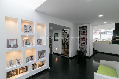 Casa de 5 alcobas en arriendo en Rincon Del Chico, Bogotá, 290 m² · foto 8 de 20