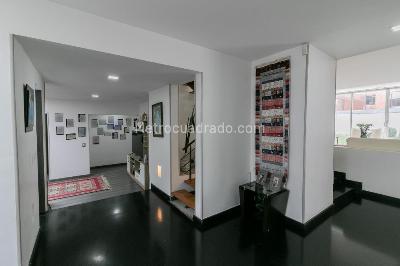 Casa de 5 alcobas en arriendo en Rincon Del Chico, Bogotá, 290 m² · foto 9 de 20