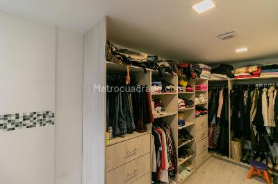 Casa de 5 alcobas en arriendo en Rincon Del Chico, Bogotá, 290 m² · foto 12 de 20