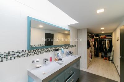 Casa de 5 alcobas en arriendo en Rincon Del Chico, Bogotá, 290 m² · foto 15 de 20