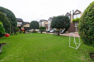 Casa de 3 alcobas en venta en Chia, Chía, 97 m² · foto 2 de 20