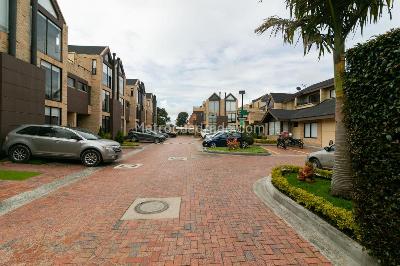 Casa de 3 alcobas en venta en Chia, Chía, 97 m² · foto 4 de 20
