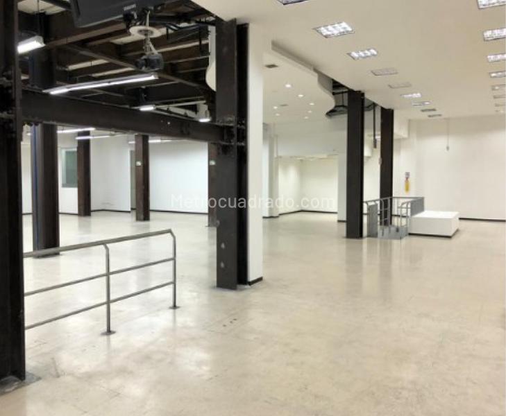 Local Comercial en Venta, Santa Fe, Bogotá D.C. – další
