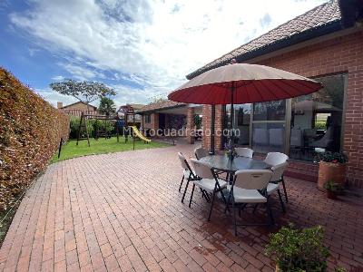 Casa de 4 alcobas en venta en Sausalito Cajica, Cajicá, 430 m² · foto 11 de 20