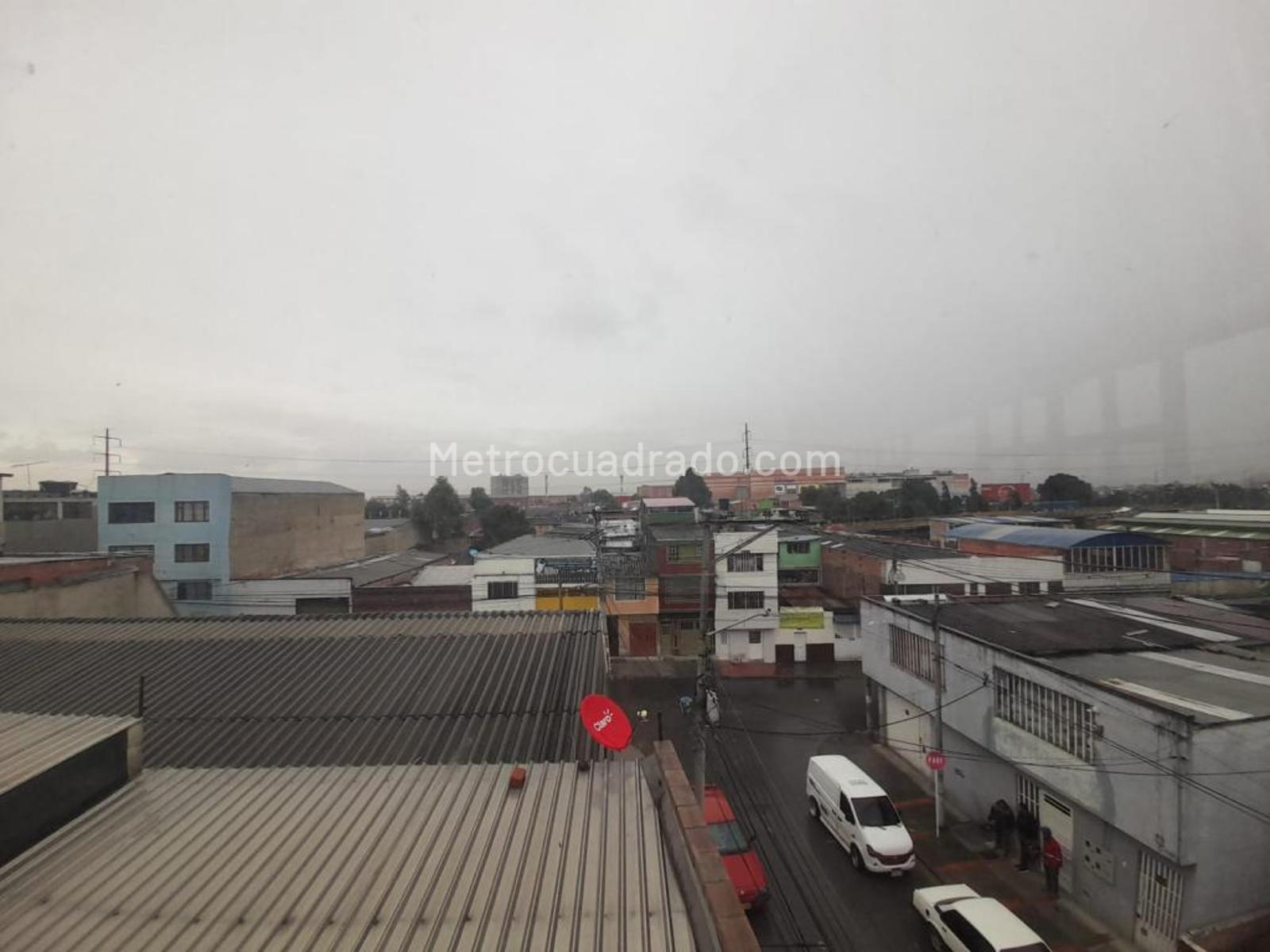 Venta de Bodega en Ingles - Bogotá D.C. - 897-M5017334