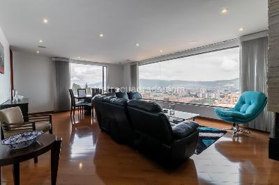 Apartamento de 3 alcobas en venta en Cerros De Suba (Localidad De Suba), Bogotá, 207 m² · foto 10 de 20
