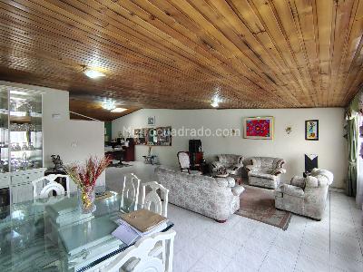 Casa en venta en La Europa, Bogotá · foto 3 de 20