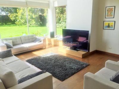 Casa de 4 alcobas en venta en Casa Blanca Suba, Bogotá, 440 m² · foto 4 de 20