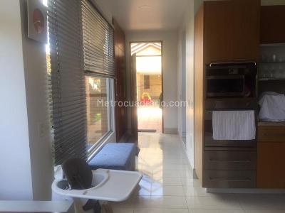 Casa de 4 alcobas en venta en Casa Blanca Suba, Bogotá, 440 m² · foto 9 de 20