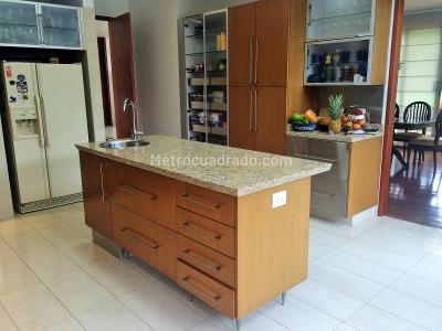 Casa de 4 alcobas en venta en Casa Blanca Suba, Bogotá, 440 m² · foto 13 de 20