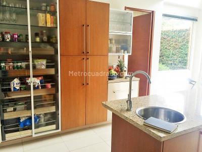 Casa de 4 alcobas en venta en Casa Blanca Suba, Bogotá, 440 m² · foto 14 de 20