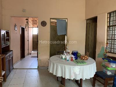Casa de 4 alcobas en venta en Villa Julia, Villavicencio, 132 m² · foto 4 de 20