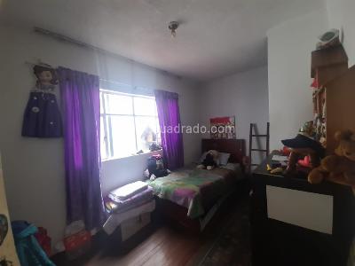 Casa de 5 alcobas en venta en Country Sur, Bogotá, 306 m² · foto 13 de 20