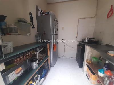 Casa de 5 alcobas en venta en Country Sur, Bogotá, 306 m² · foto 18 de 20