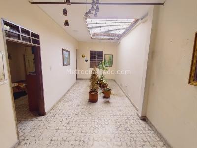 Casa de 5 alcobas en venta en 3 De Julio, Cali, 480 m² · foto 8 de 20