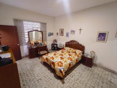 Casa de 5 alcobas en venta en 3 De Julio, Cali, 480 m² · foto 11 de 20