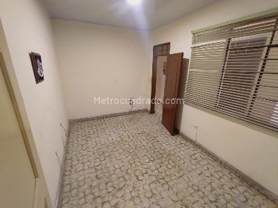 Casa de 5 alcobas en venta en 3 De Julio, Cali, 480 m² · foto 13 de 20