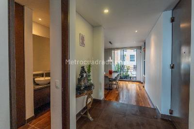 Apartamento de 3 alcobas en venta en Granada, Bogotá, 193 m² · foto 2 de 20