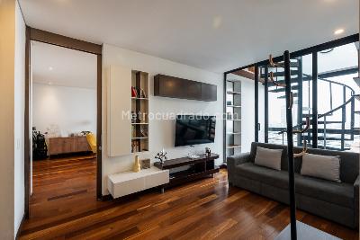 Apartamento de 3 alcobas en venta en Granada, Bogotá, 193 m² · foto 13 de 20