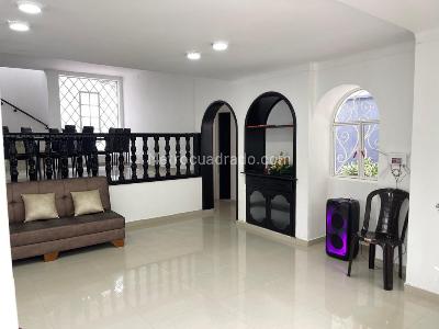 Casa de 5 alcobas en venta en Vanguardia, Villavicencio, 555 m² · foto 4 de 20