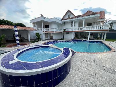 Casa de 5 alcobas en venta en Vanguardia, Villavicencio, 555 m² · foto 8 de 20