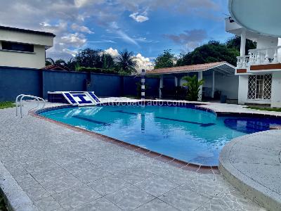 Casa de 5 alcobas en venta en Vanguardia, Villavicencio, 555 m² · foto 9 de 20