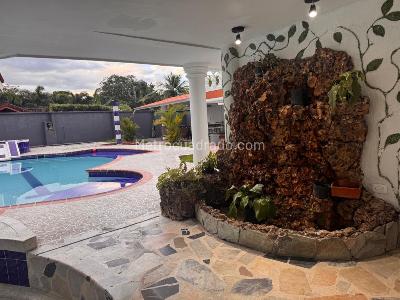 Casa de 5 alcobas en venta en Vanguardia, Villavicencio, 555 m² · foto 10 de 20