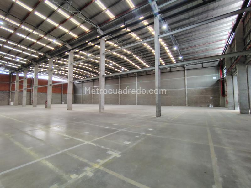 Bodega en Arriendo, Centro Industrial, Bogotá D.C. - Mehr