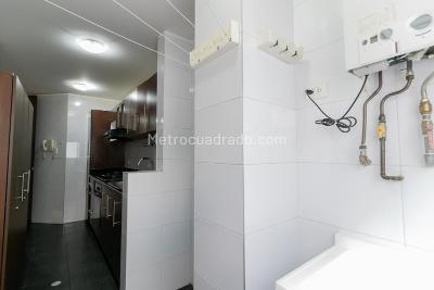 Apartamento en venta en Santa Barbara Occidental, Bogotá · foto 7 de 20